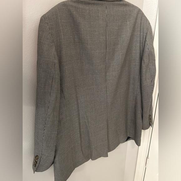 JoS A Bank Wool Silk Jacket Sport Coat Brown Houndstooth Men's 46R 2 Buttons - Picture 3 of 7